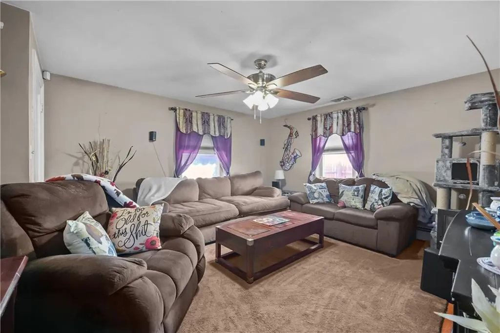 236 Bloomfield Street Pawtucket RI 02861