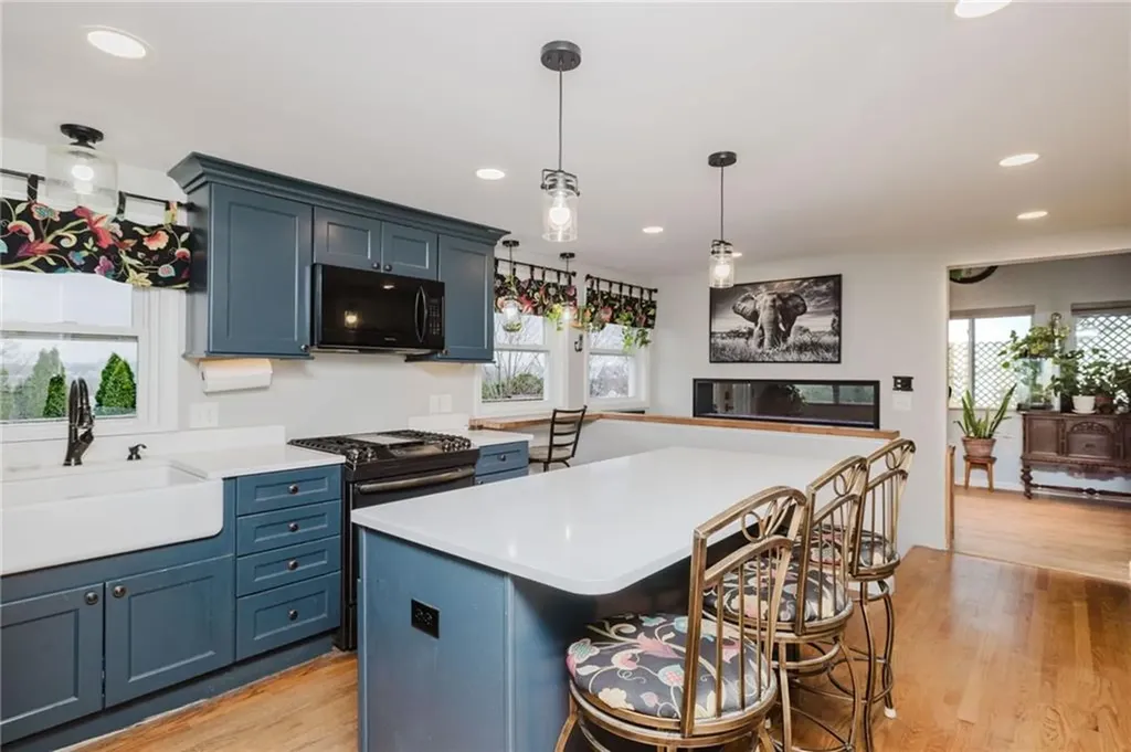 356 Buchanan Street Pawtucket RI 02860