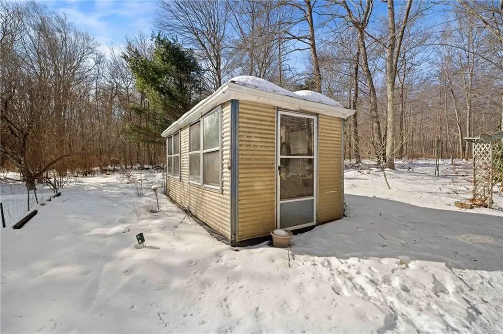 189 Twin Brook Lane Coventry RI 02816