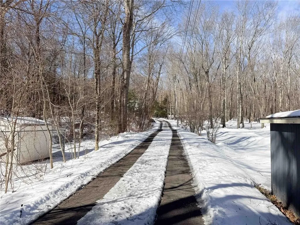 189 Twin Brook Lane Coventry RI 02816