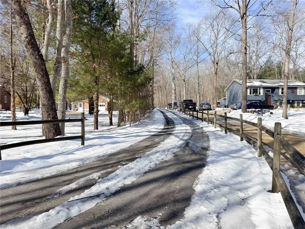 189 Twin Brook Lane Coventry RI 02816
