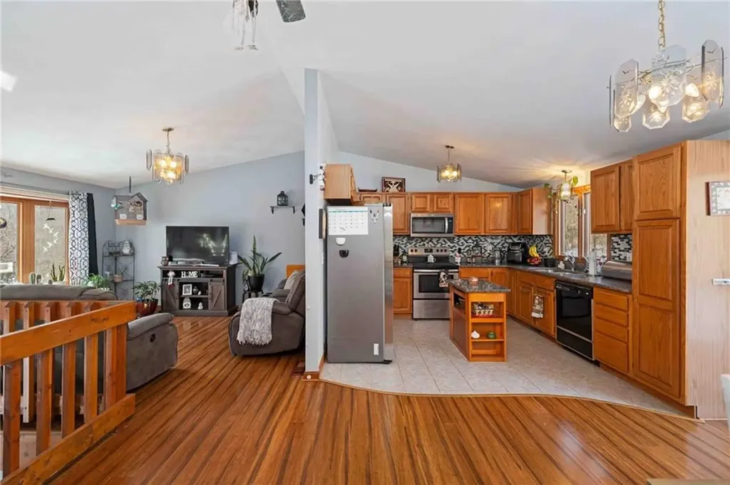 189 Twin Brook Lane Coventry RI 02816