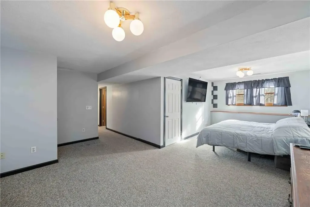 189 Twin Brook Lane Coventry RI 02816