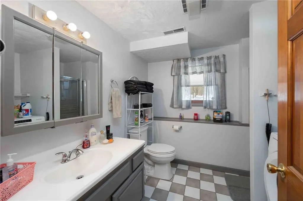 189 Twin Brook Lane Coventry RI 02816