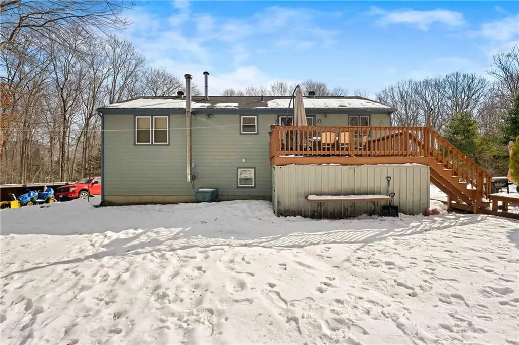 189 Twin Brook Lane Coventry RI 02816