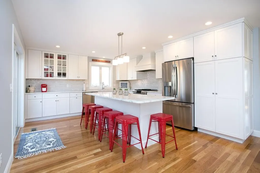 107 Orchard Avenue Middletown RI 02842