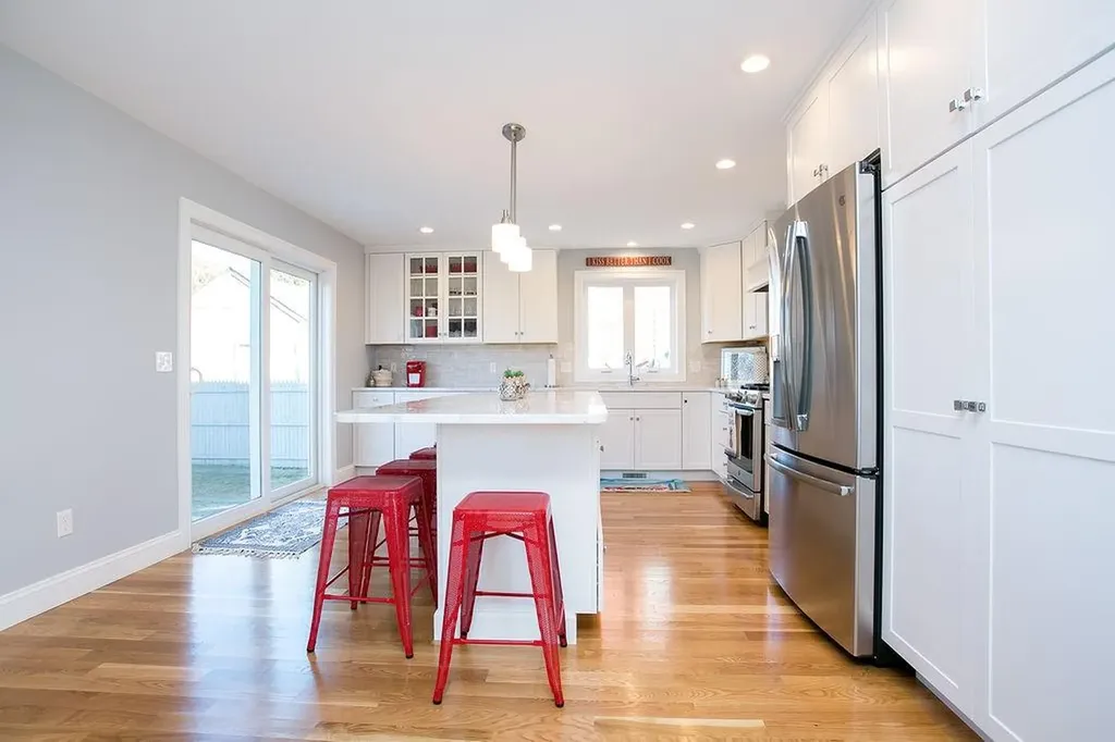 107 Orchard Avenue Middletown RI 02842