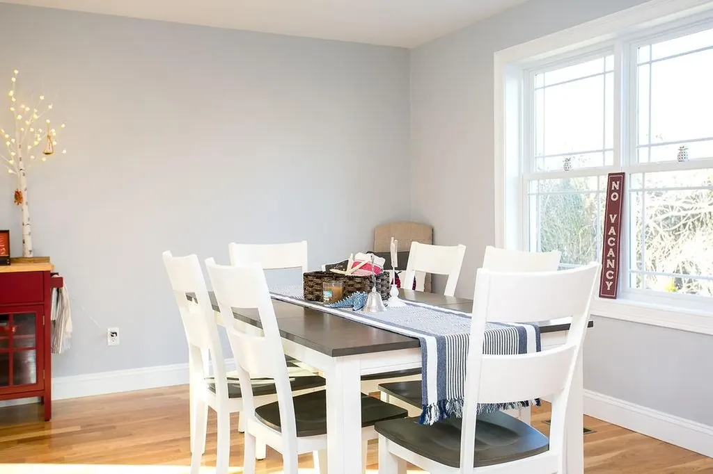 107 Orchard Avenue Middletown RI 02842