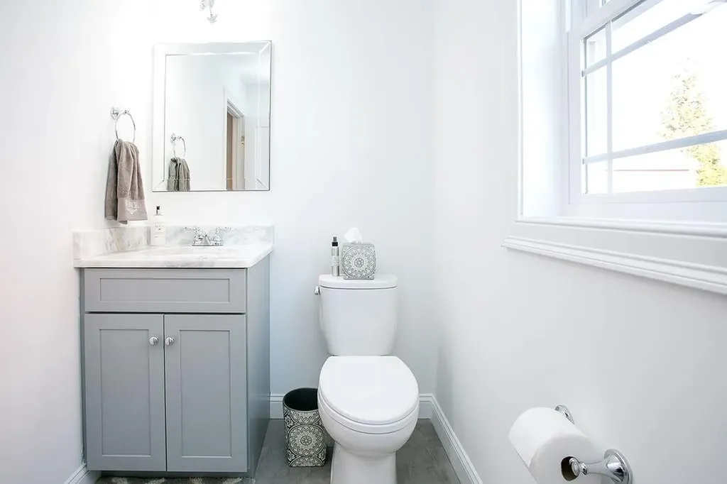 107 Orchard Avenue Middletown RI 02842