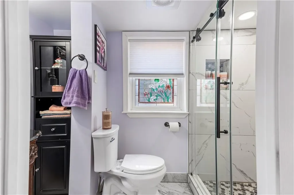 15 Whitewood Drive Cranston RI 02920