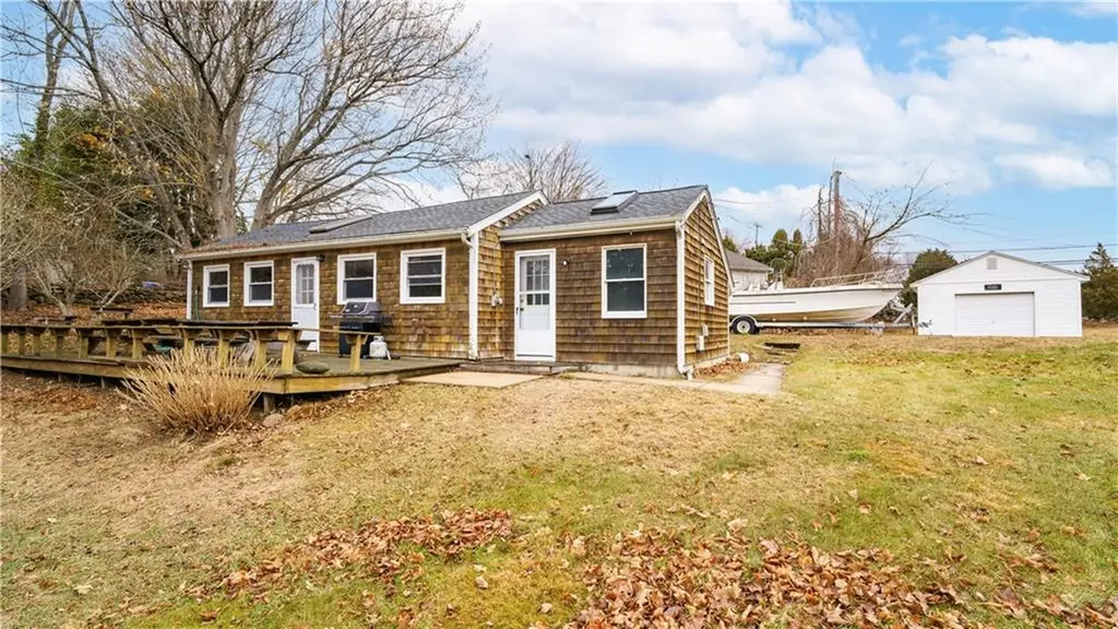83 Gooseberry Road South Kingstown RI 02879