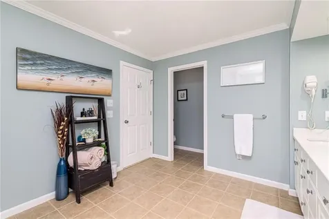 500 Glen Hill Drive North Kingstown RI 02874