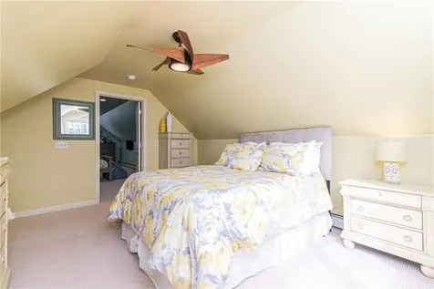 500 Glen Hill Drive North Kingstown RI 02874