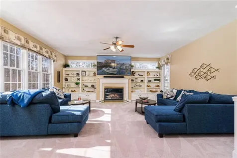 500 Glen Hill Drive North Kingstown RI 02874