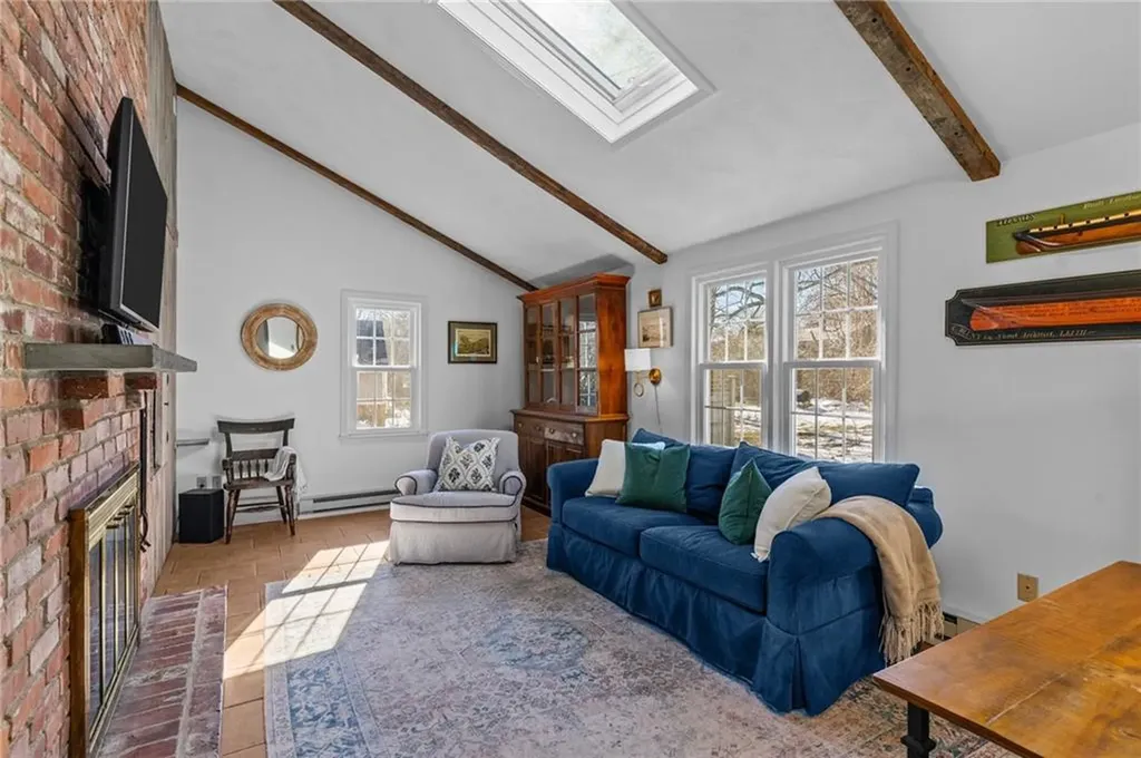 146 Woodland Drive Portsmouth RI 02871