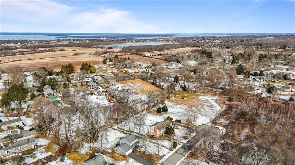 146 Woodland Drive Portsmouth RI 02871