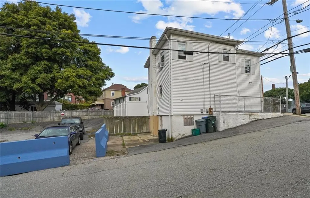 1305 Plainfield Street Johnston RI 02919