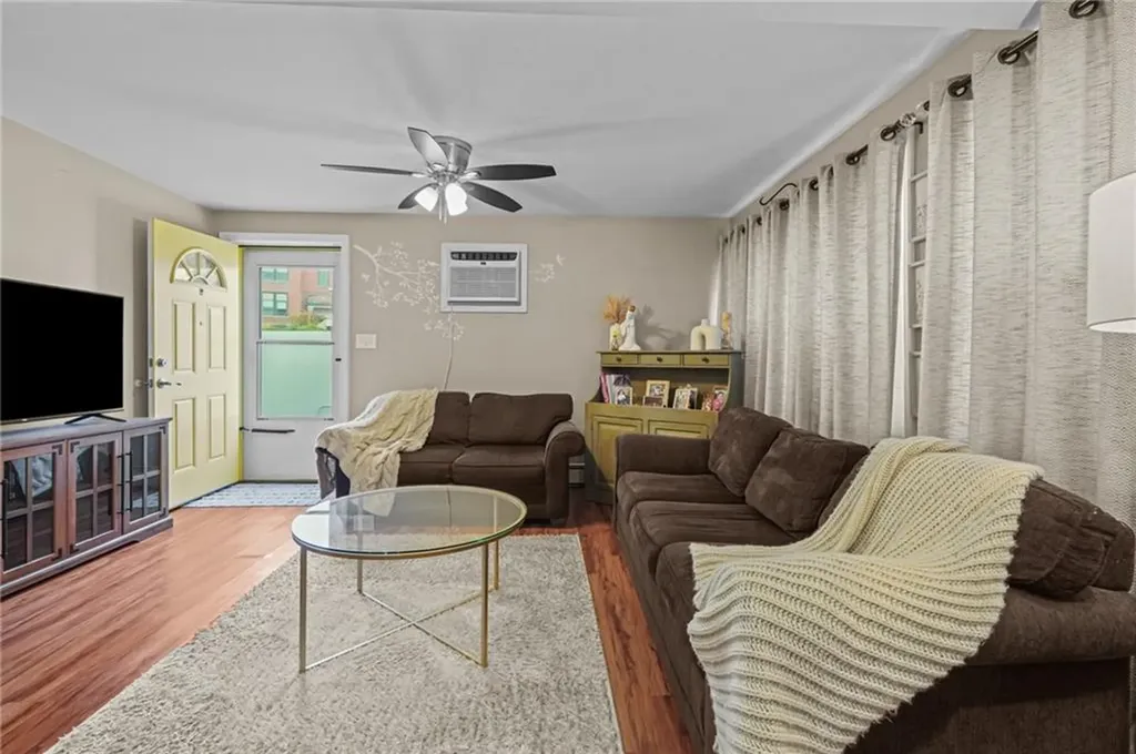 1305 Plainfield Street Johnston RI 02919
