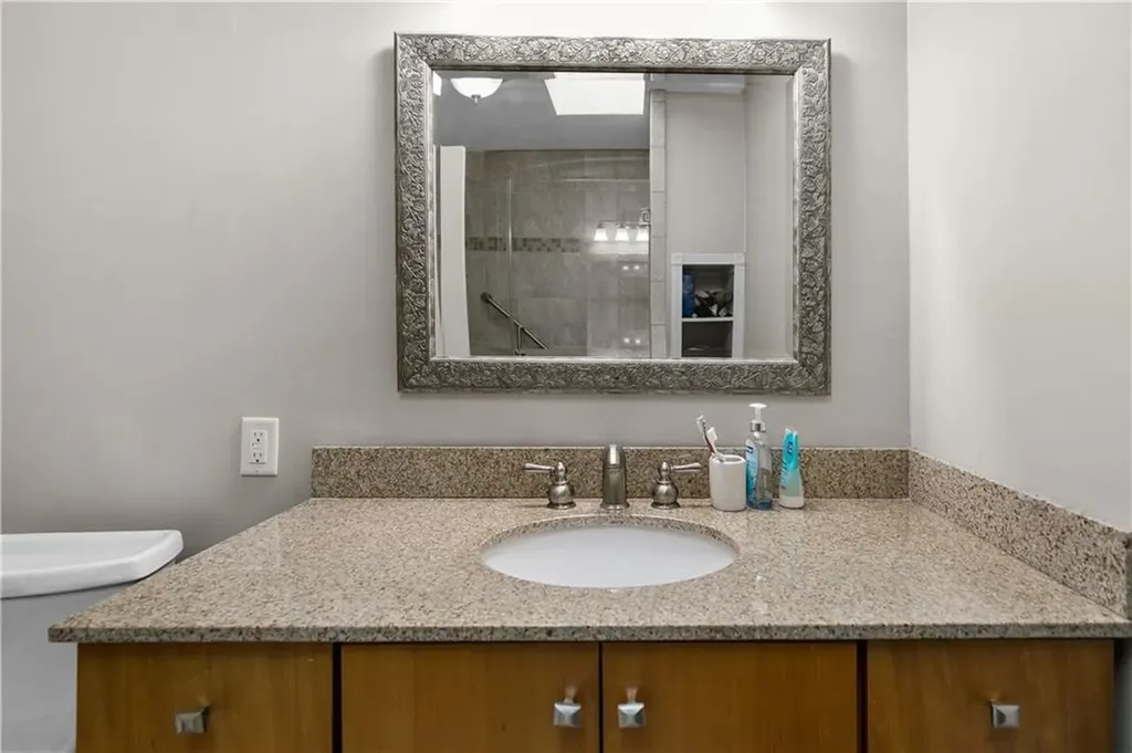 92 Nipmuc Trail North Providence RI 02904