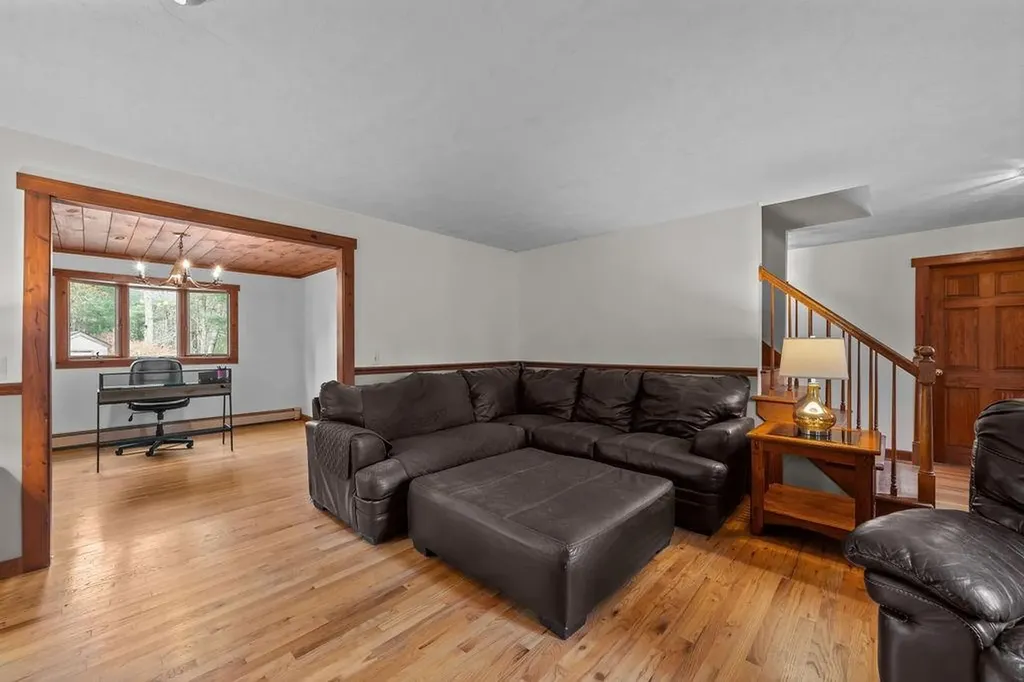 880 Jackson Schoolhouse Road Burrillville RI 02859