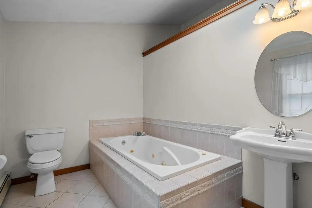 880 Jackson Schoolhouse Road Burrillville RI 02859