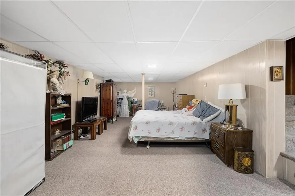 66 Ontario Avenue Warwick RI 02886