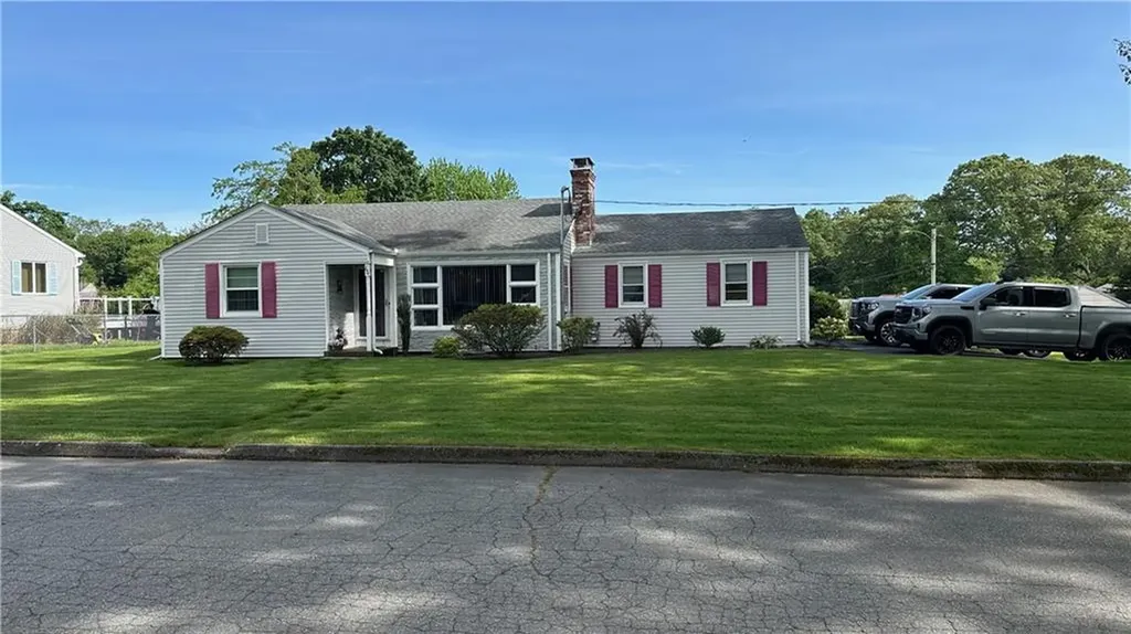 66 Ontario Avenue Warwick RI 02886