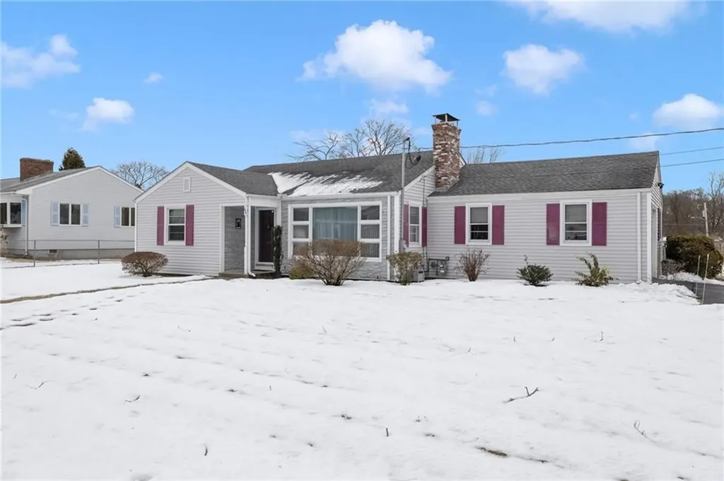 66 Ontario Avenue Warwick RI 02886