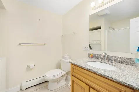 669 Metacom Avenue Bristol RI 02809