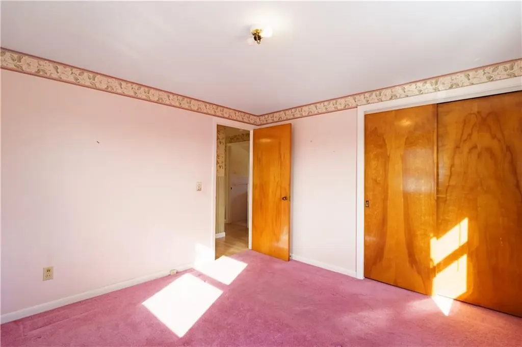 6 Sheffield Avenue Coventry RI 02816