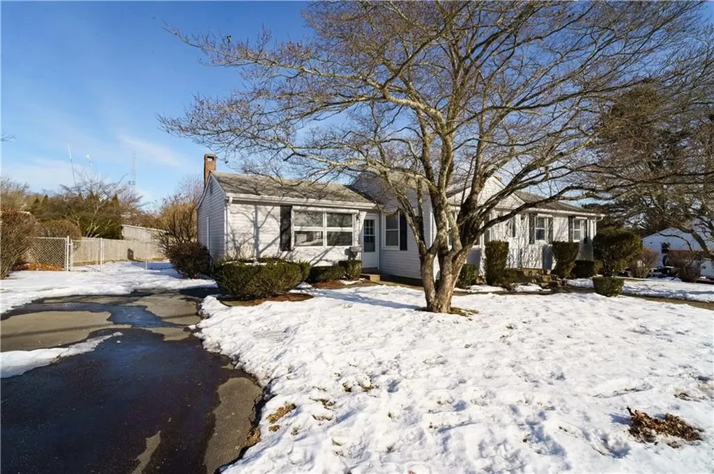 6 Sheffield Avenue Coventry RI 02816