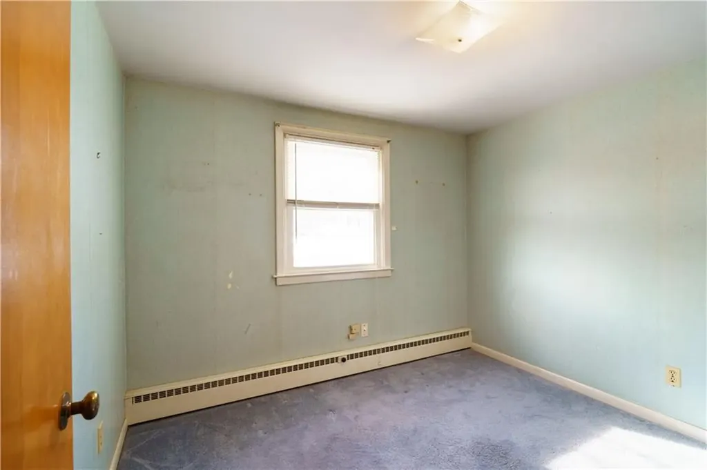 6 Sheffield Avenue Coventry RI 02816