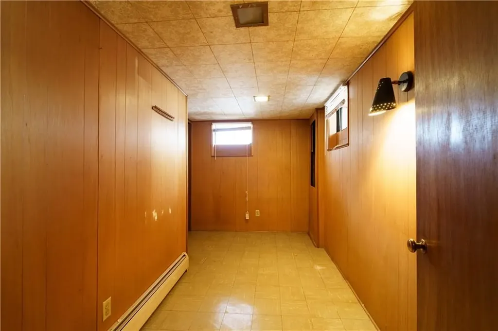 6 Sheffield Avenue Coventry RI 02816