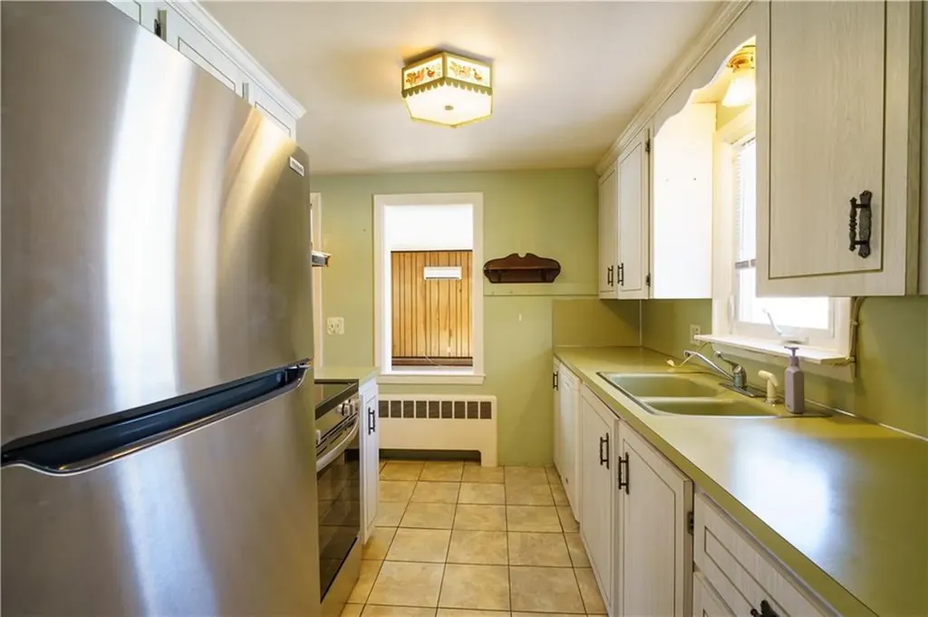 6 Sheffield Avenue Coventry RI 02816