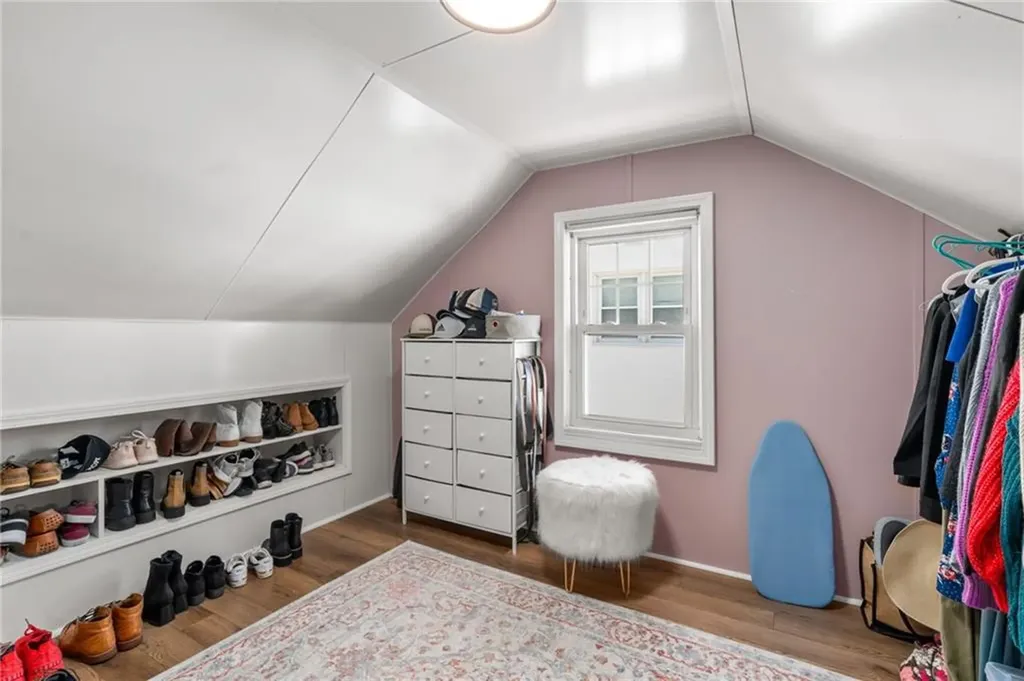 215 London Avenue Pawtucket RI 02861