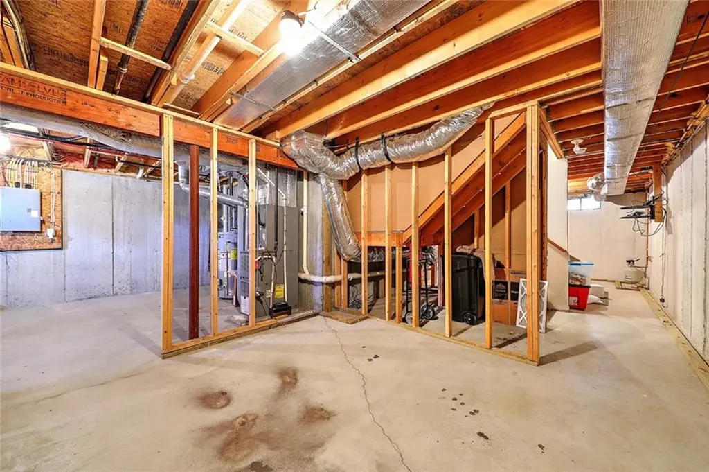 23 Silver Cup Circle West Warwick RI 02893