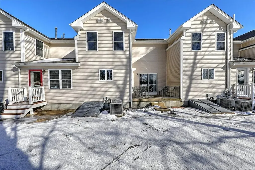 23 Silver Cup Circle West Warwick RI 02893