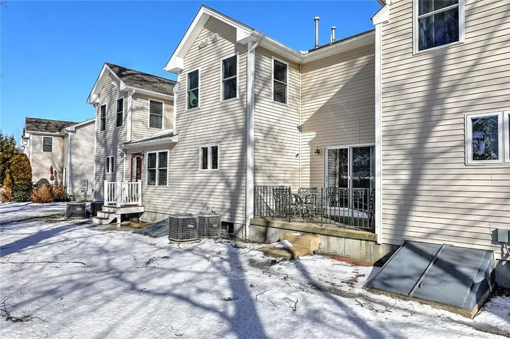 23 Silver Cup Circle West Warwick RI 02893