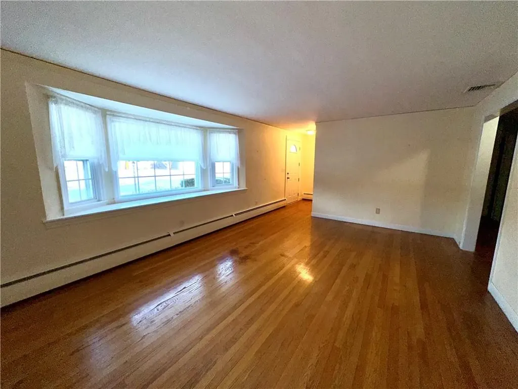 4 Beverly Drive Lincoln RI 02865
