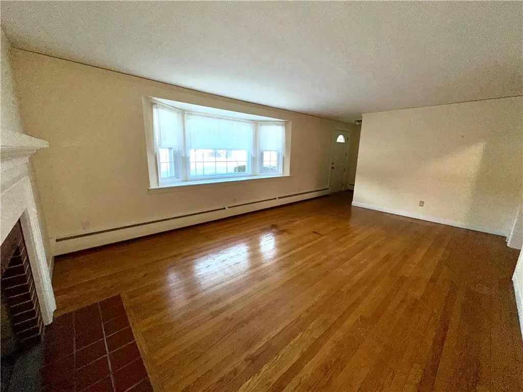 4 Beverly Drive Lincoln RI 02865
