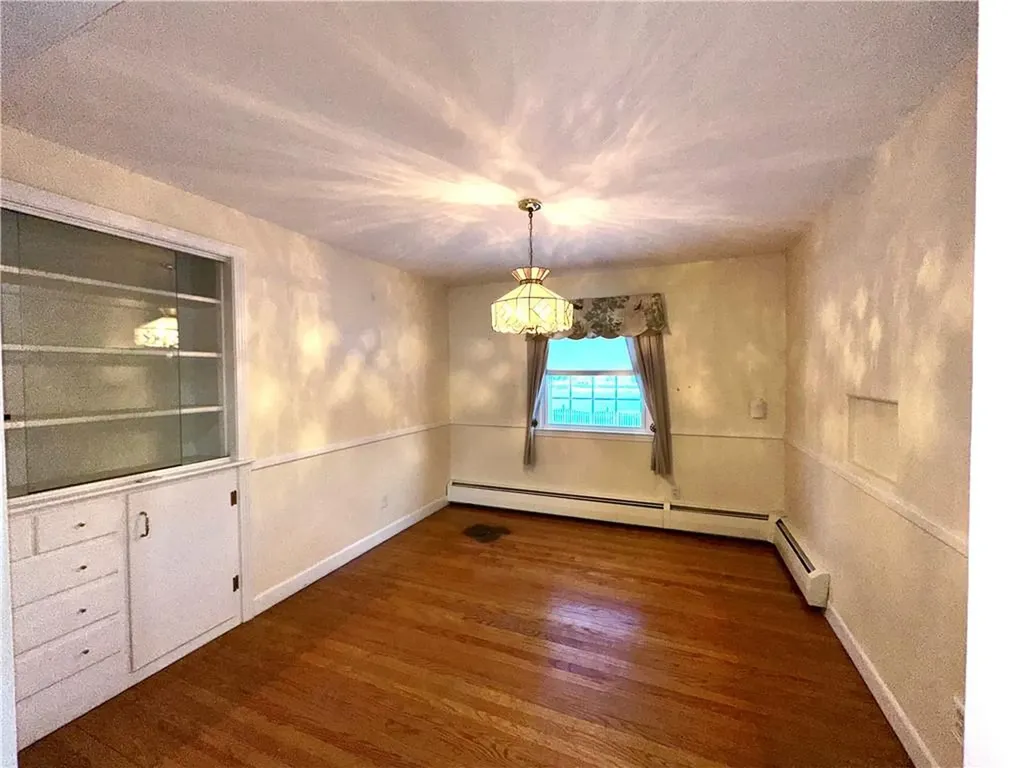 4 Beverly Drive Lincoln RI 02865