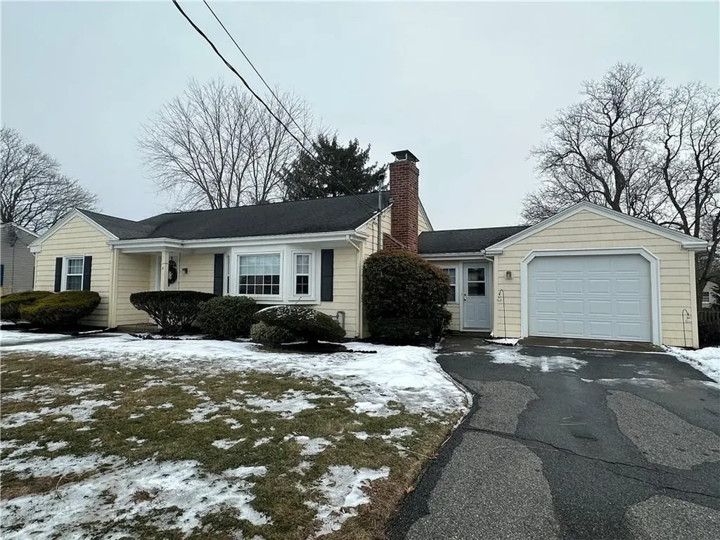 4 Beverly Drive Lincoln RI 02865