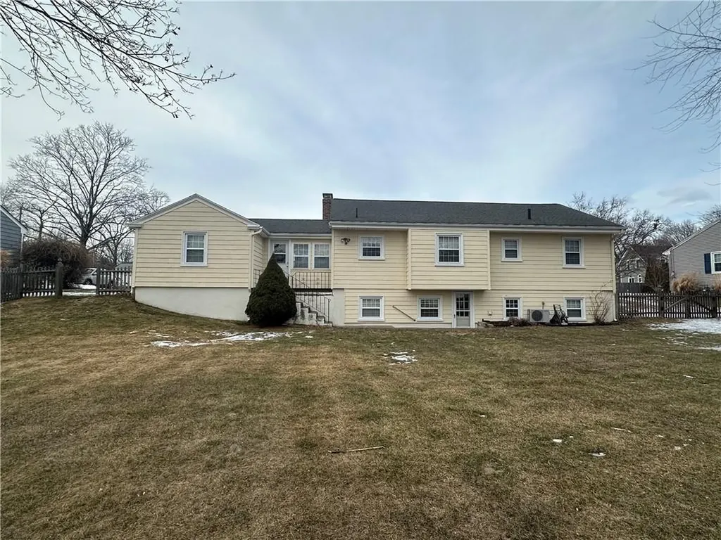 4 Beverly Drive Lincoln RI 02865