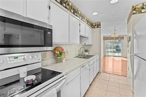 511 Child Street Warren RI 02885