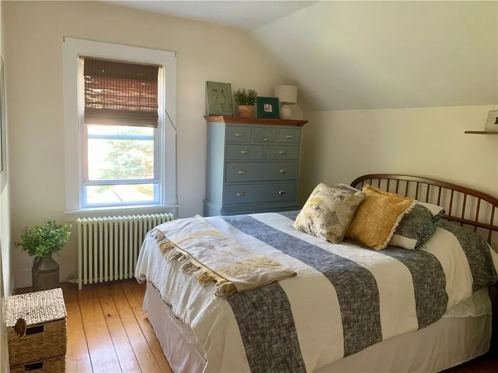 6 Carey Street Newport RI 02840
