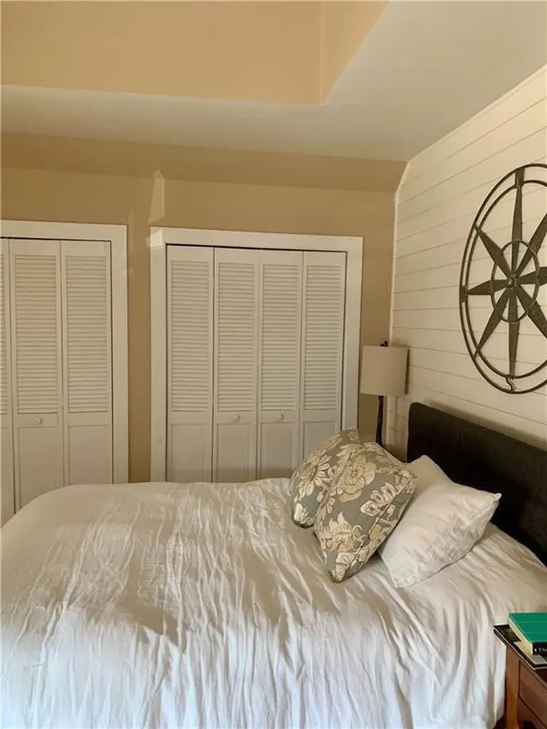 6 Carey Street Newport RI 02840