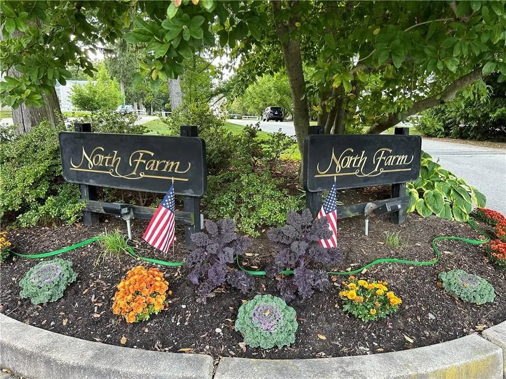 54 Seabreeze Lane Bristol RI 02809