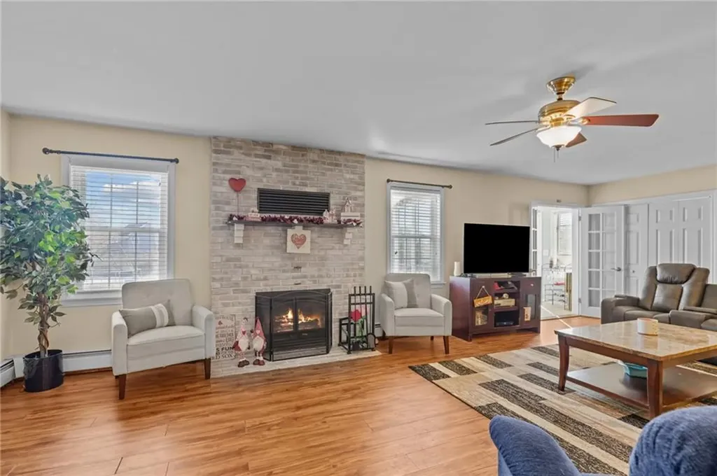 317 Berkeley Avenue Middletown RI 02842