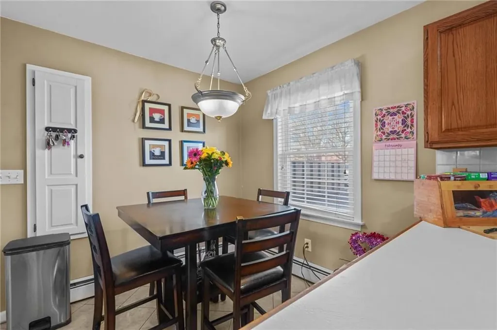 317 Berkeley Avenue Middletown RI 02842