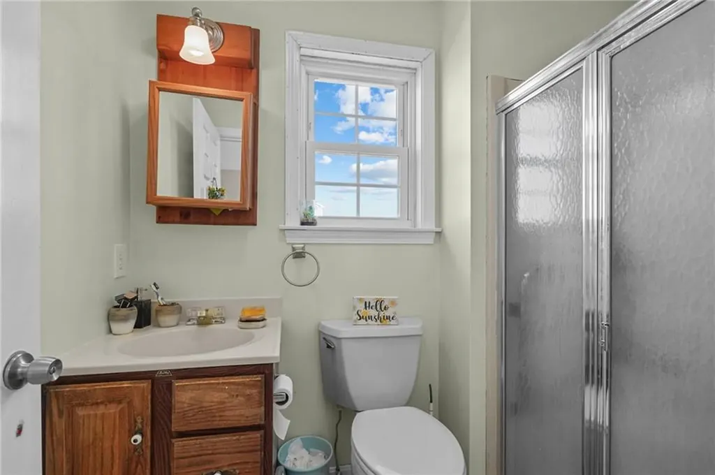 317 Berkeley Avenue Middletown RI 02842